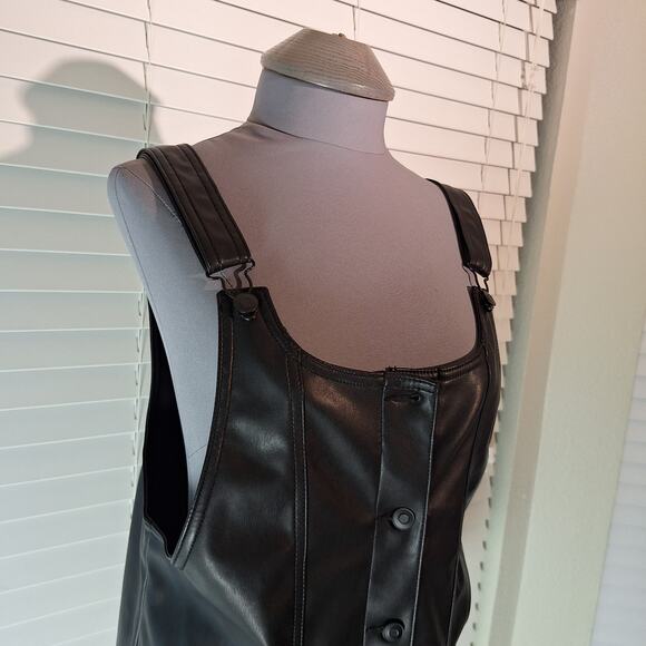 Celebrity Pink Sleeveless Button Up Size L Black Goth Dress - Picture 11 of 11